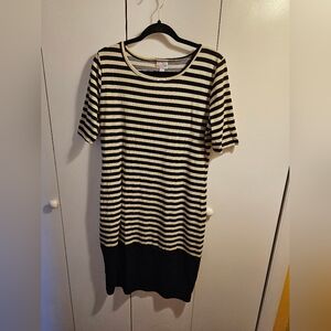 Large Julia Lularoe Dress